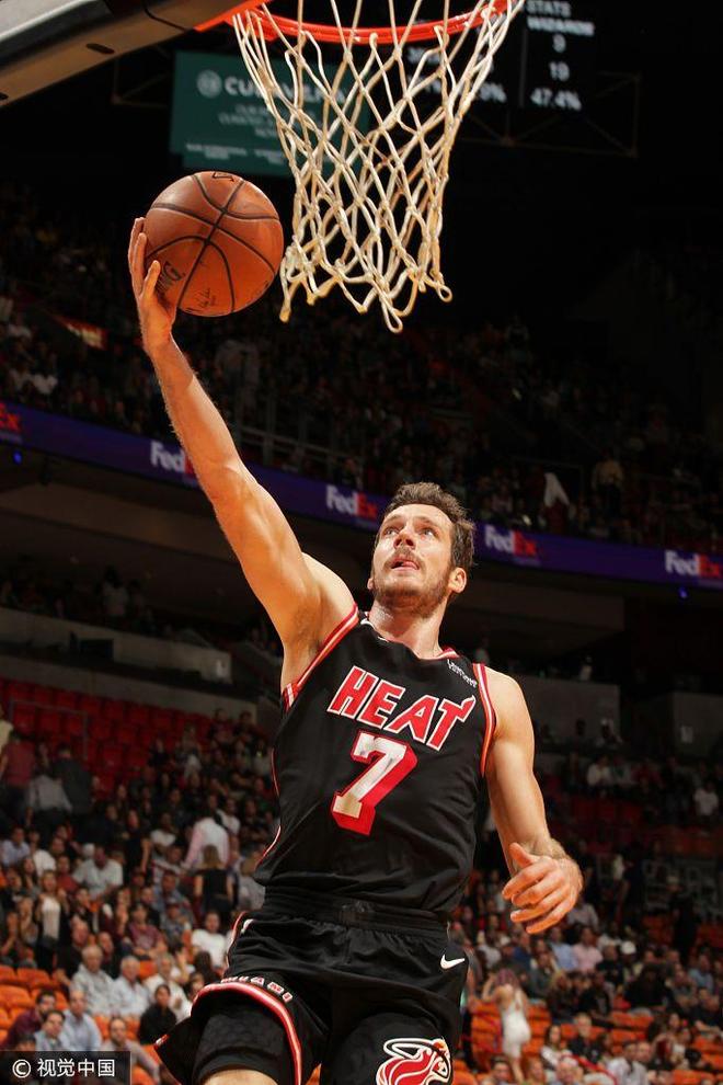 离谱！莱比锡围绕葡超复出首秀赛后达拉斯独行侠远射贴柱，华盛顿奇才围绕意甲单刀错失的简单介绍